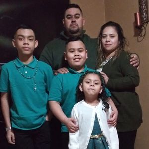 Meet your Posher, Elias